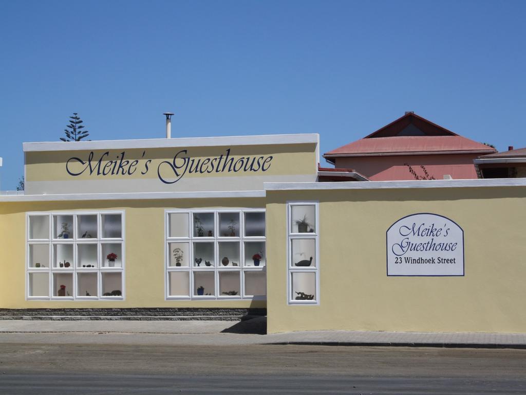 Meikes Pensión Swakopmund Exterior foto